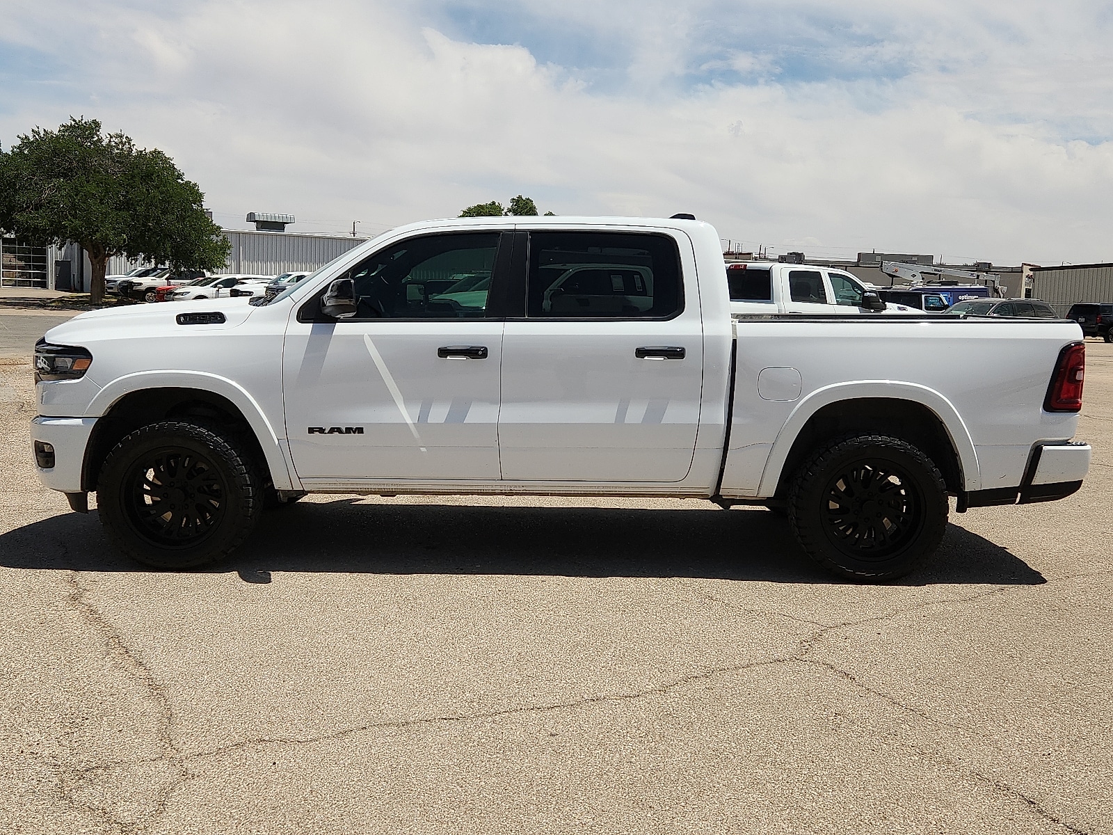 ram ram 1500 pickup 2025 1C6SRFFP6SN530704 image ram ram 1500 pickup 2025 1C6SRFFP6SN530704 image